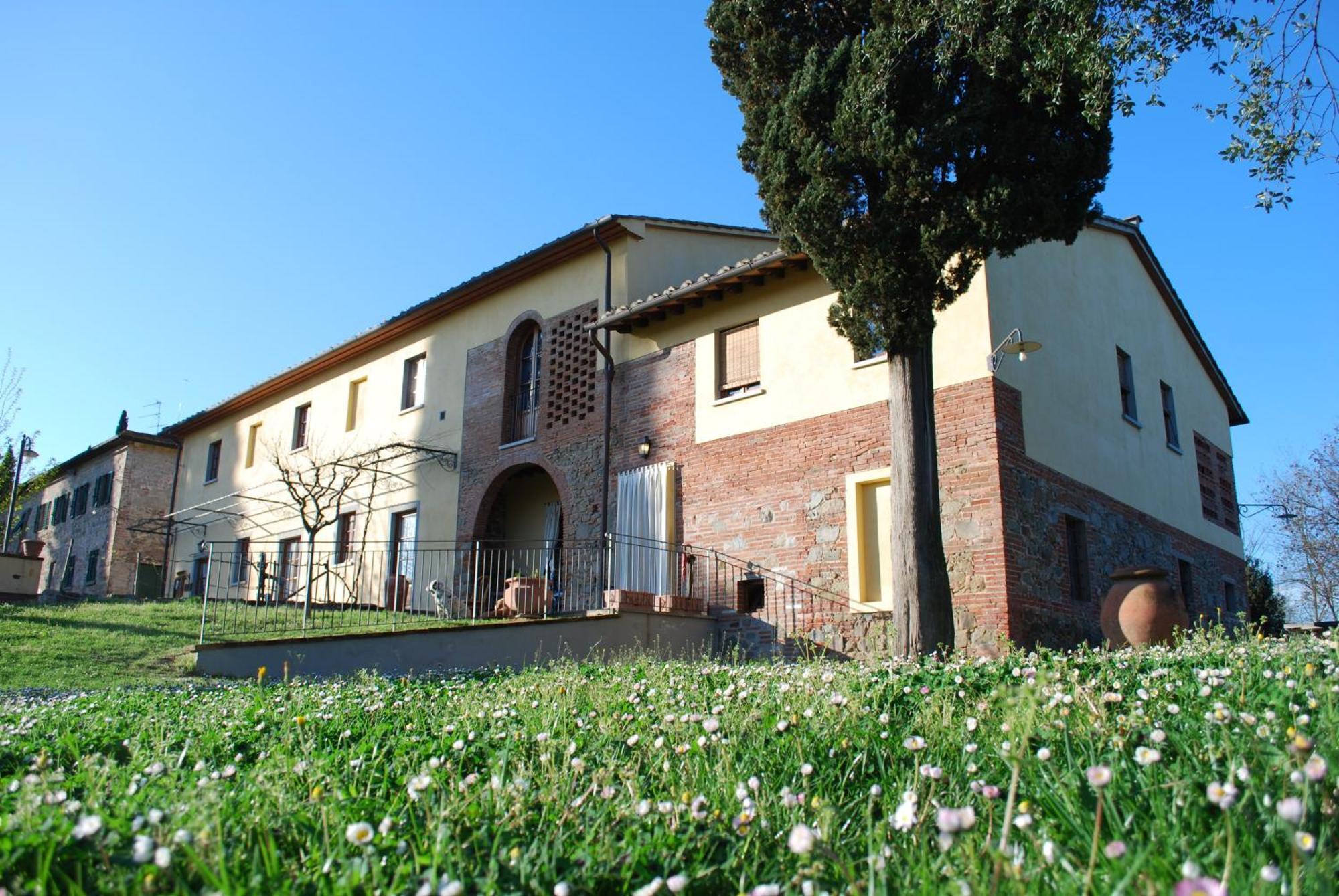 Agriturismo Fattoria Rozzalupi Черрето-Гуїді Екстер'єр фото