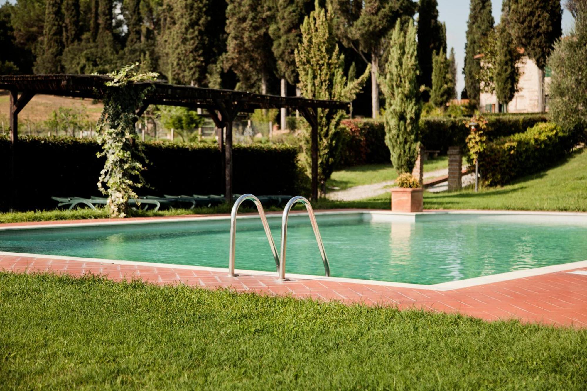 Agriturismo Fattoria Rozzalupi Черрето-Гуїді Екстер'єр фото