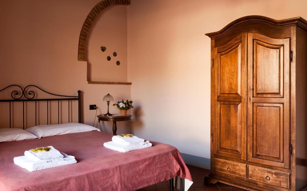 Agriturismo Fattoria Rozzalupi Черрето-Гуїді Екстер'єр фото