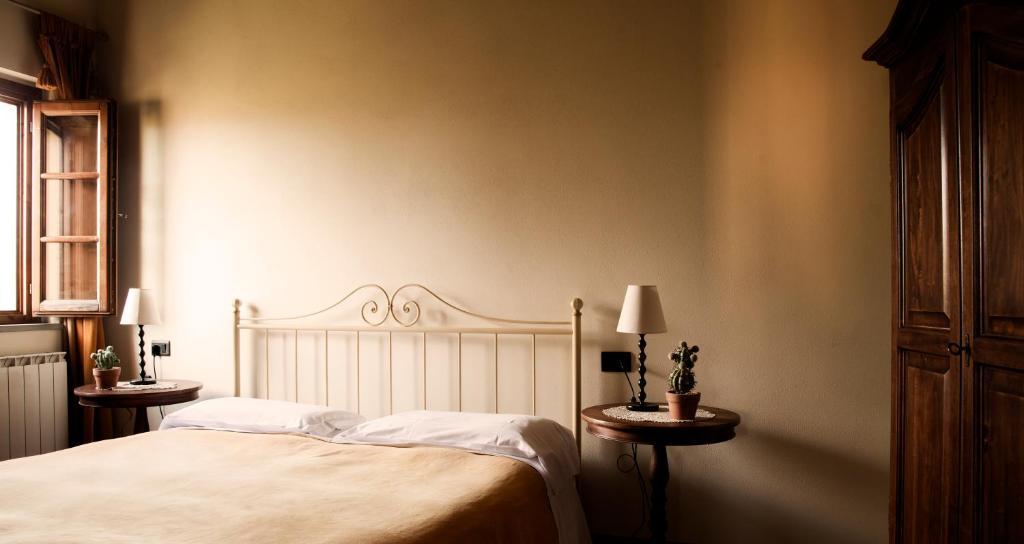 Agriturismo Fattoria Rozzalupi Черрето-Гуїді Номер фото